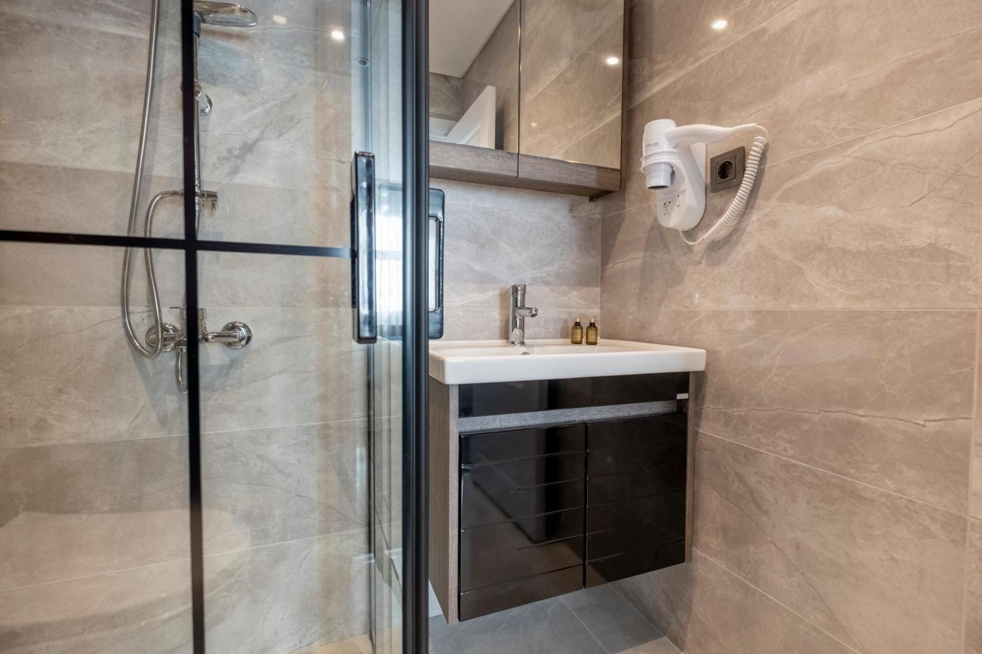 Hub Suite Estambul Exterior foto